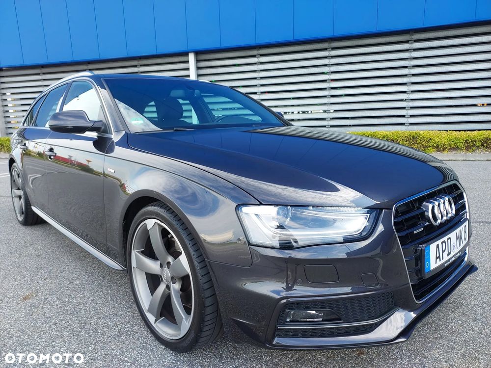 Audi A4 Avant 2.0 TDI DPF quattro S line Sportpaket - 11