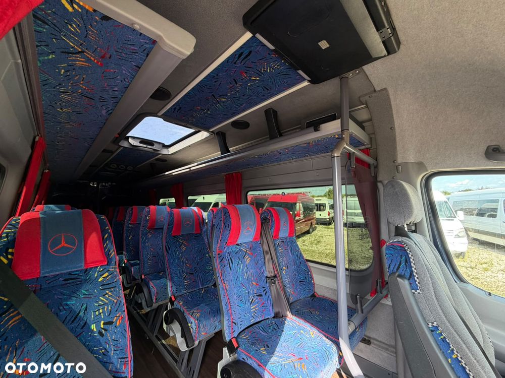 Mercedes-Benz Sprinter 516 - 15