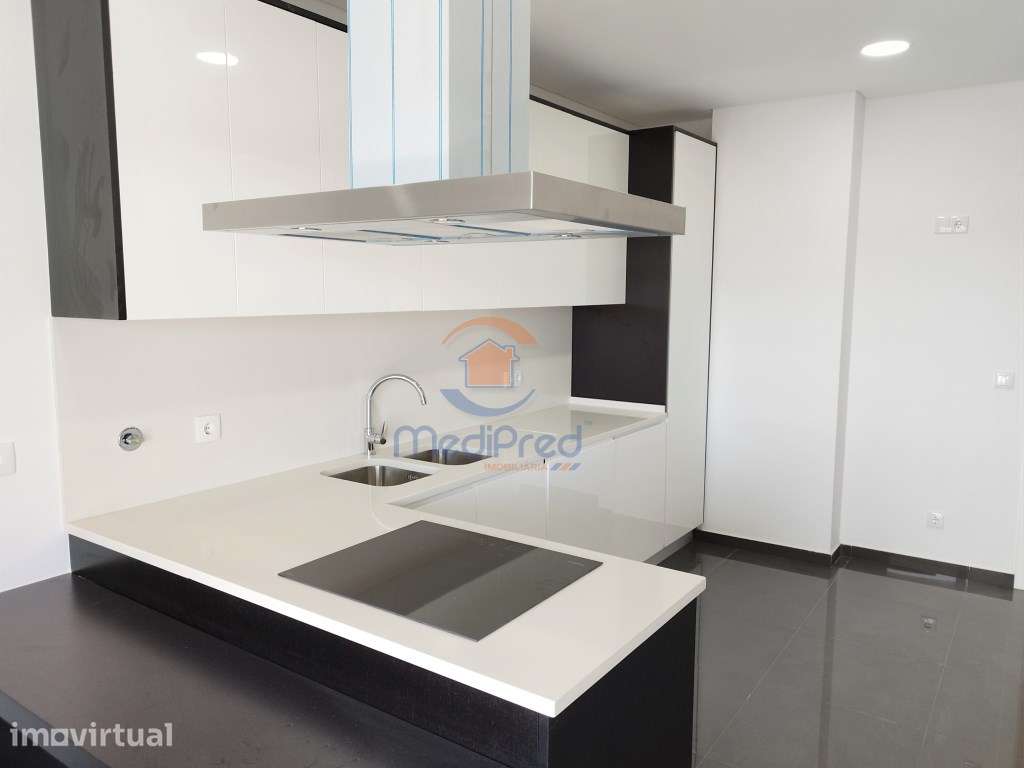 Apartamento T3 c/ VARANDA e BOX | Colinas do Cruzeiro, Odivelas - Grande imagem: 2/20