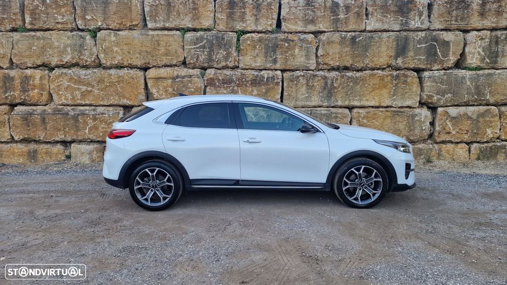 Kia XCeed 1.0 T-GDI Tech+SRF - 5