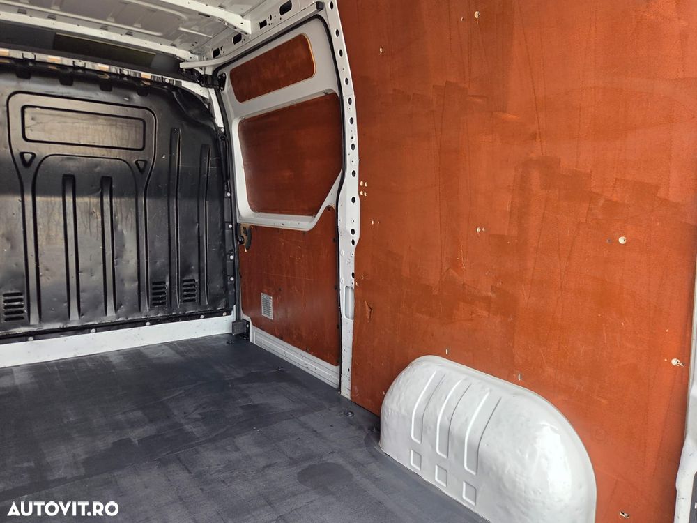 Renault New Master L2H2 - 12