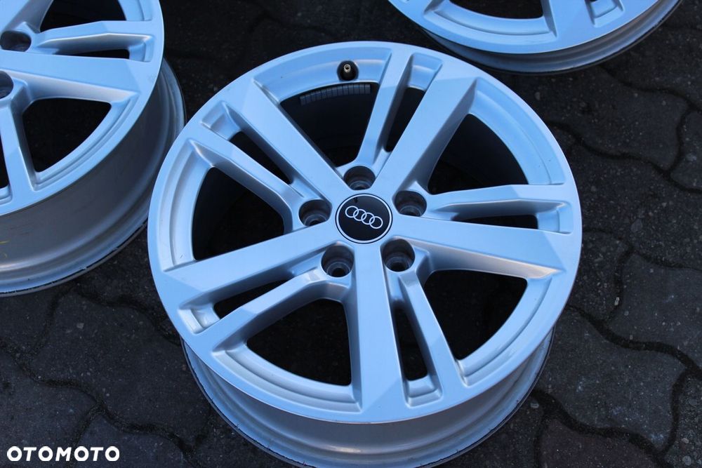 ORYG AUDI Q3 83A 17cali 5x112 ET40 7J - 7
