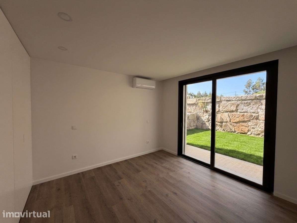 Apartamento T2 Venda em Gualtar,Braga - Grande imagem: 3/10