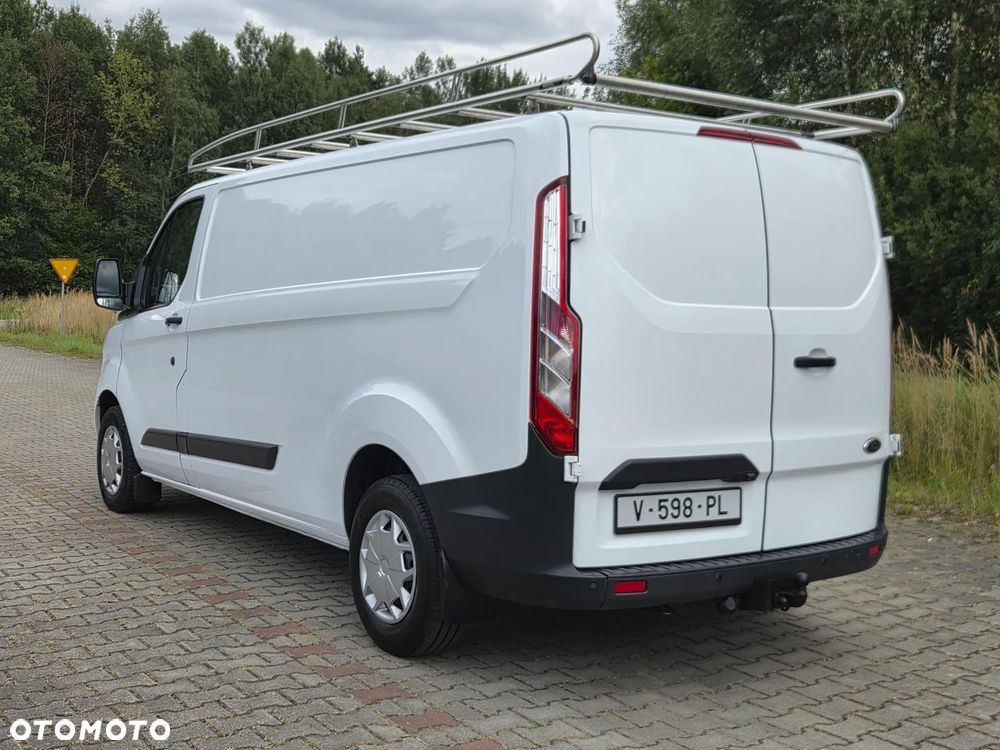 Ford Transit Custom - 8