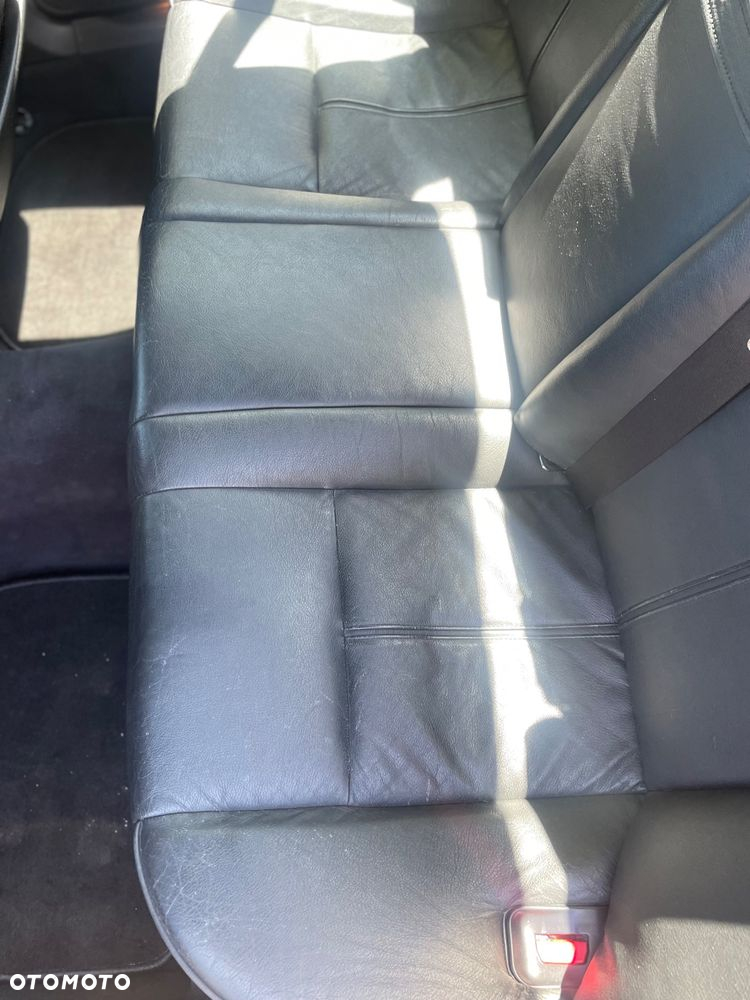 BMW Seria 7 740i - 29