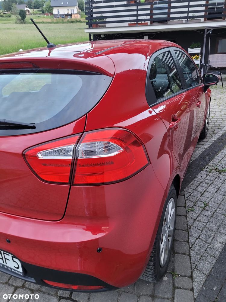 Kia Rio 1.2 M - 7