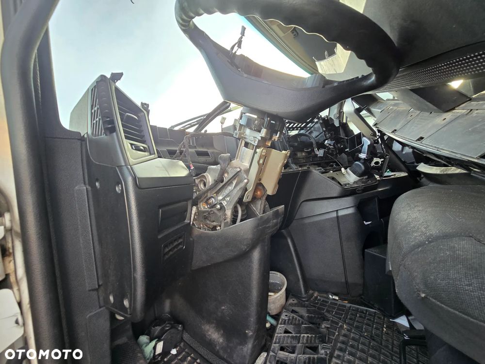 MERCEDES ACTROS MP4 Kabina Stream Space Spojlery + Rama 2016 - 6