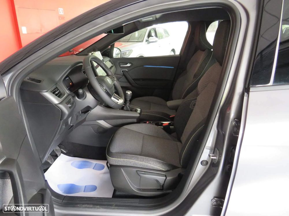 Renault Captur 1.0 TCe Techno Bi-Fuel - 10