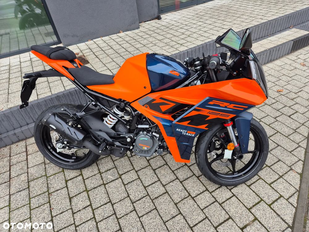 KTM RC 125 - 4