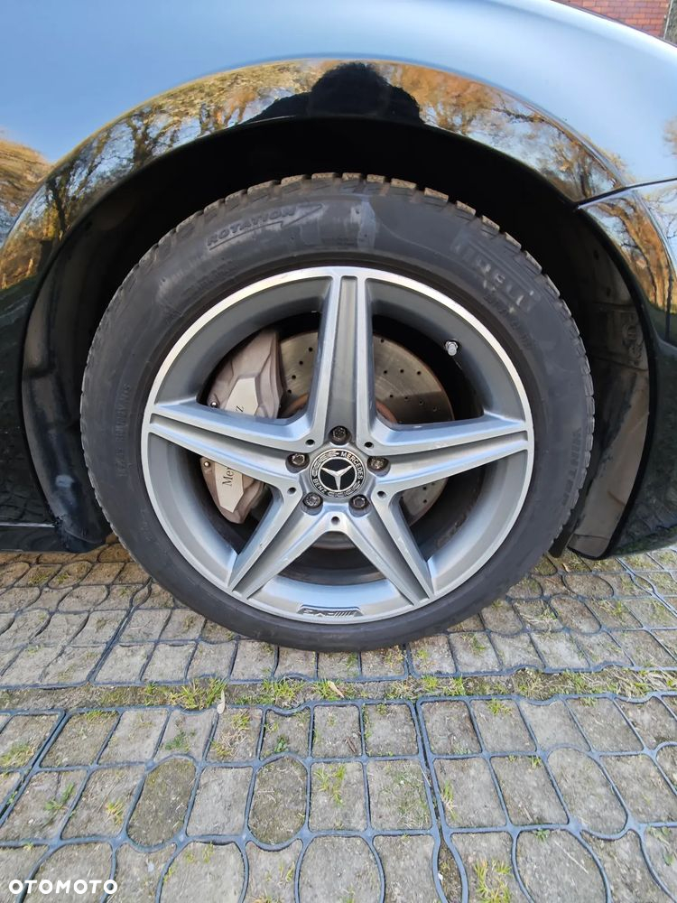 Mercedes-Benz Klasa E 300 9G-TRONIC Avantgarde - 23