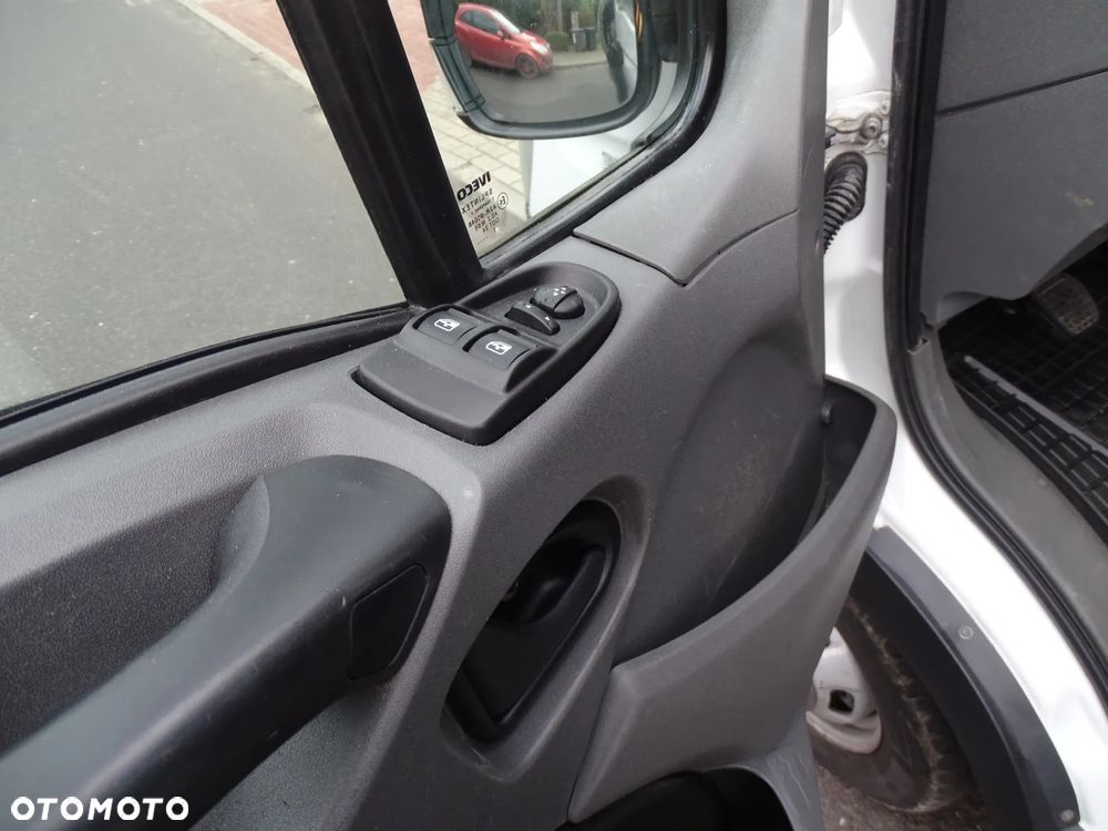 Iveco DAILY 3 ,0 HPI -35C15 - 145 KM, MAXI -JUMBO ,BLIZNIAKI ,KLIMATYZACJA , L4-H2 , PAKA 4,60 M. - 15