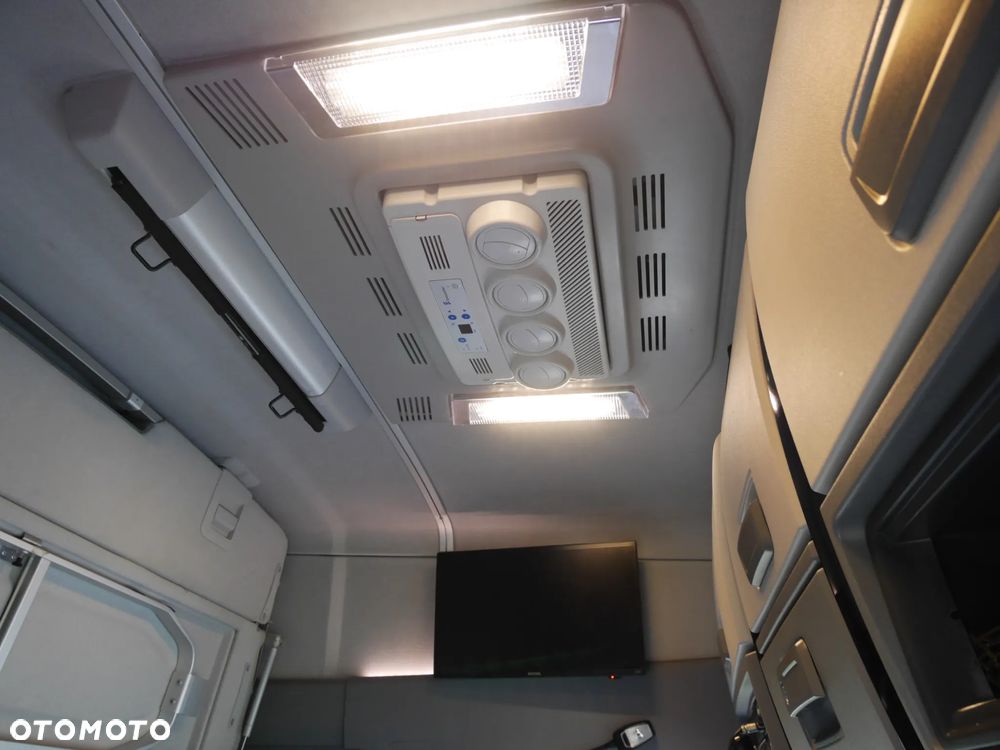 Renault T520 HIGH CAB - 29