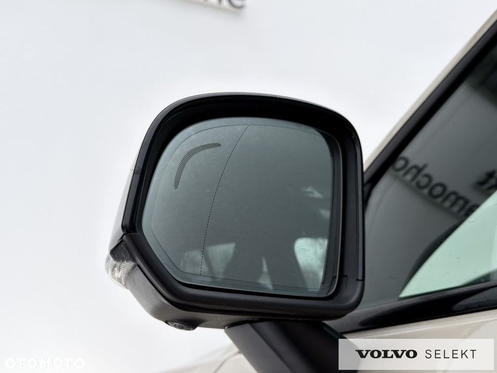 Volvo XC 40 - 12