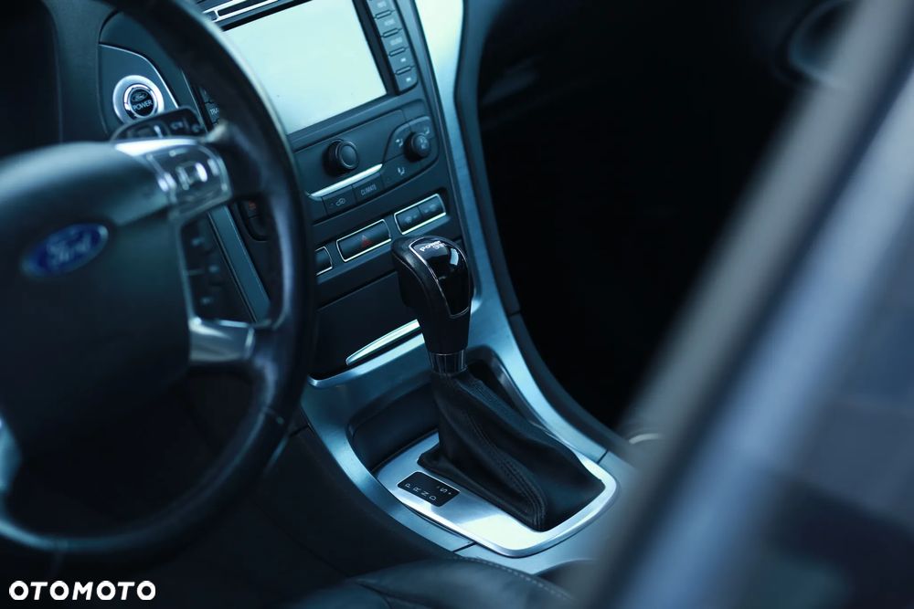 Ford Mondeo 2.0 TDCi Titanium - 10