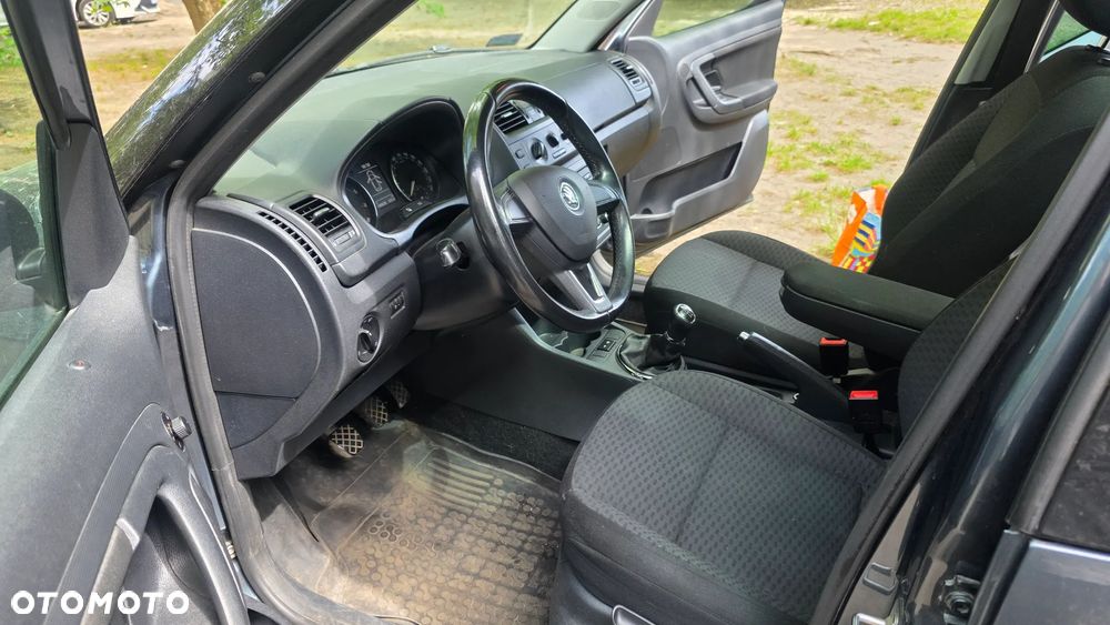 Skoda Roomster 1.4 16V Ambition - 9