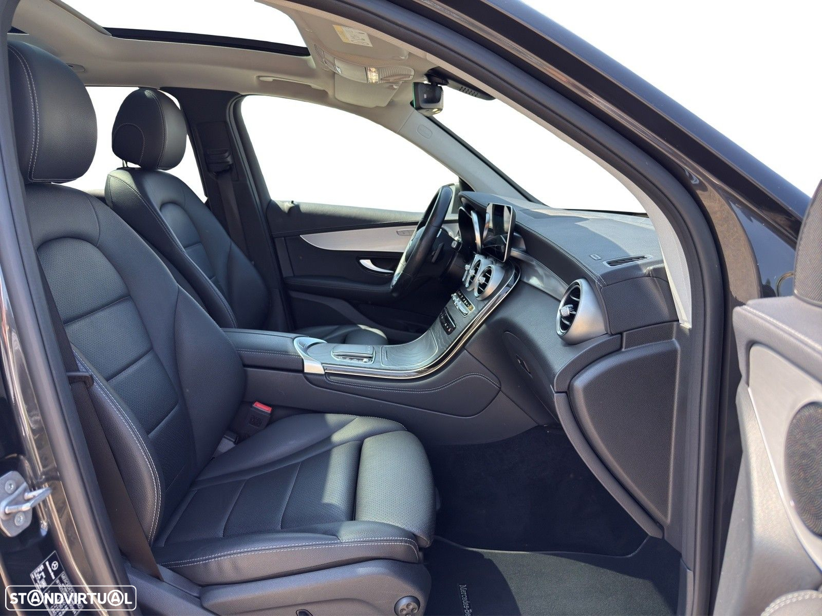 Mercedes-Benz GLC 300 de 4Matic - 14