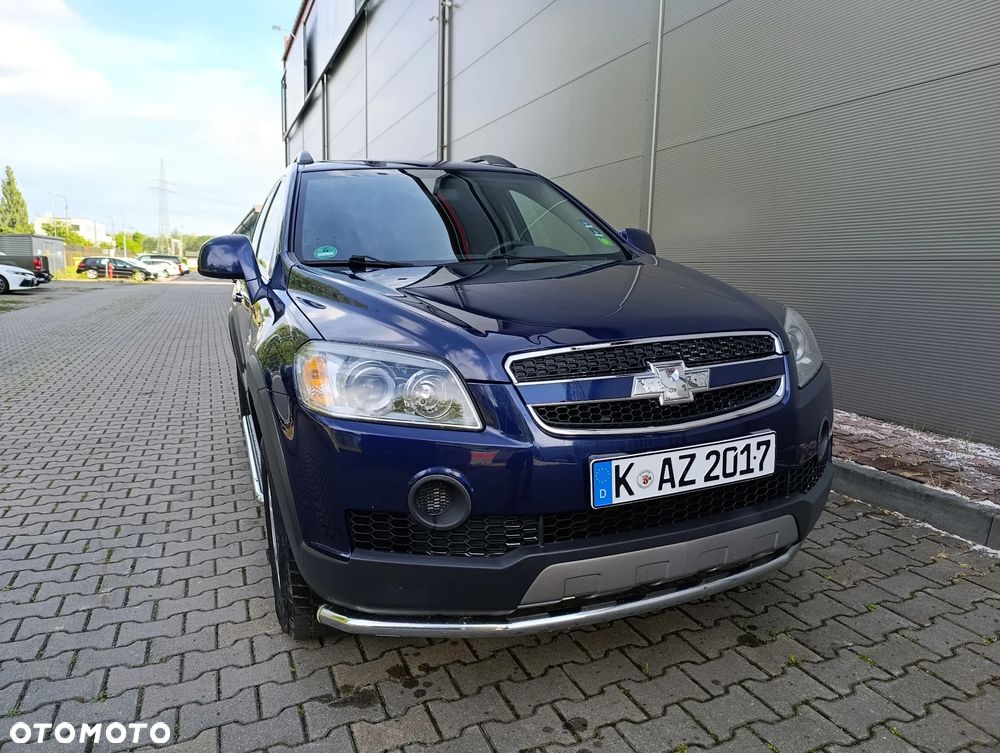 Chevrolet Captiva 2.4 LS 5os - 5