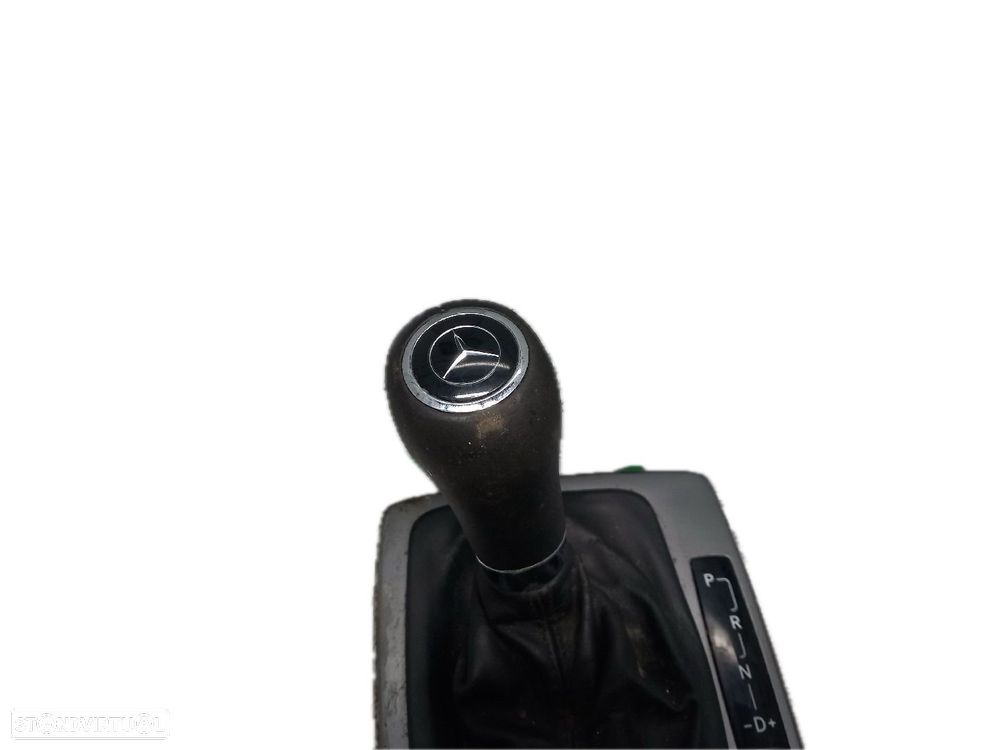 Fole / Moca / Manete Mudanças Mercedes-Benz C-Class (W204) - 2