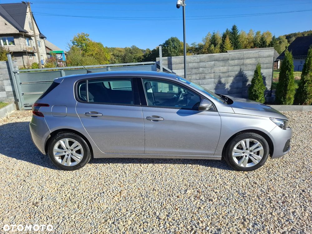Peugeot 308 2021 photo 3