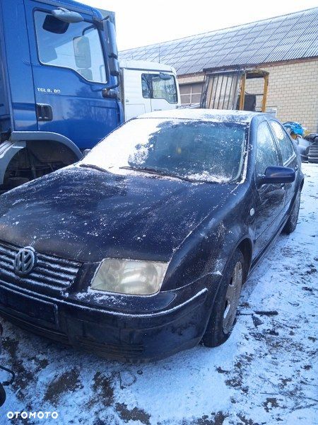 Na części VW Bora silnik 1.9TDI skrzynia DRW 6-biegów kolor L041 drzwi maska klapa zderzak - 1