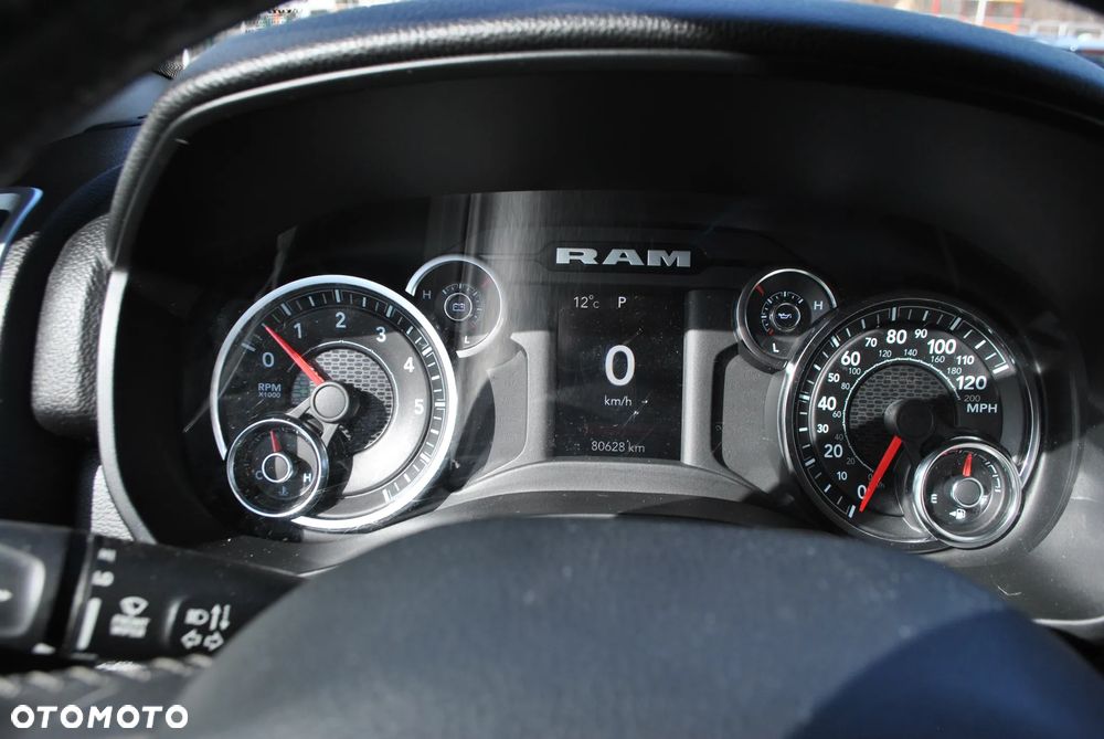 RAM 1500 Crew Cab Longbed Laramie - 12