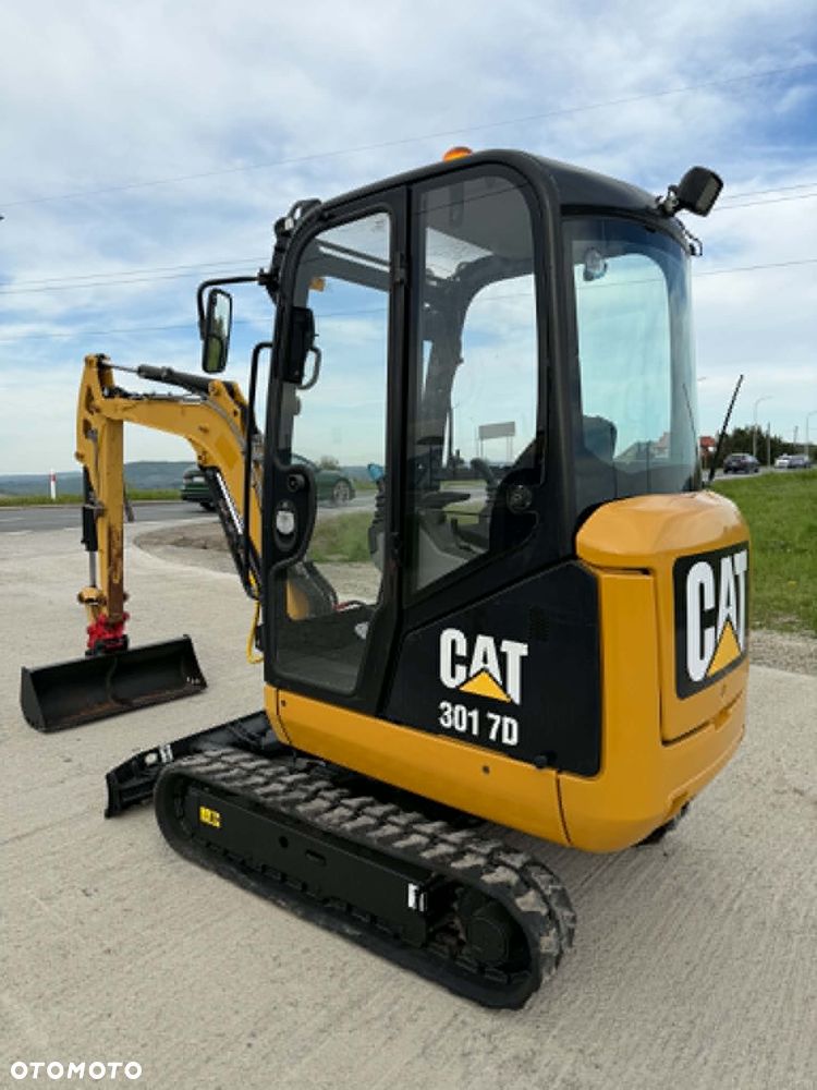 Caterpillar 301,7 - 13