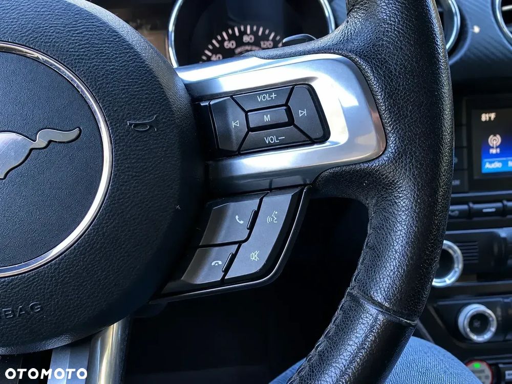 Ford Mustang - 18