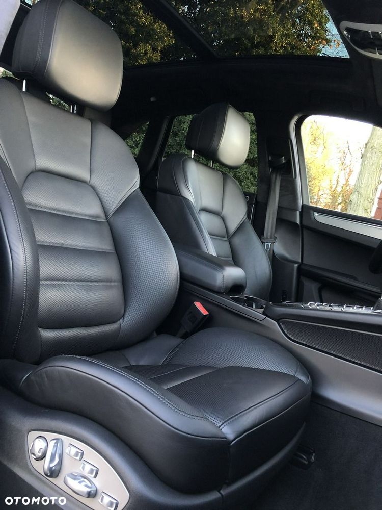 Porsche Macan - 11