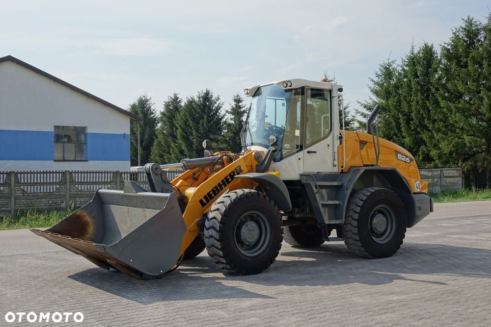 Liebherr L526 / ŁADOWARKA / 16 000 KG / SZYBKOZŁĄCZE / NOWE OPONY PRZÓD - 2