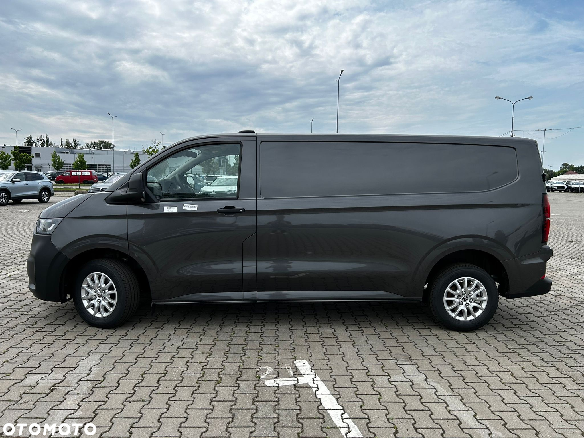 Volkswagen Transporter - 8