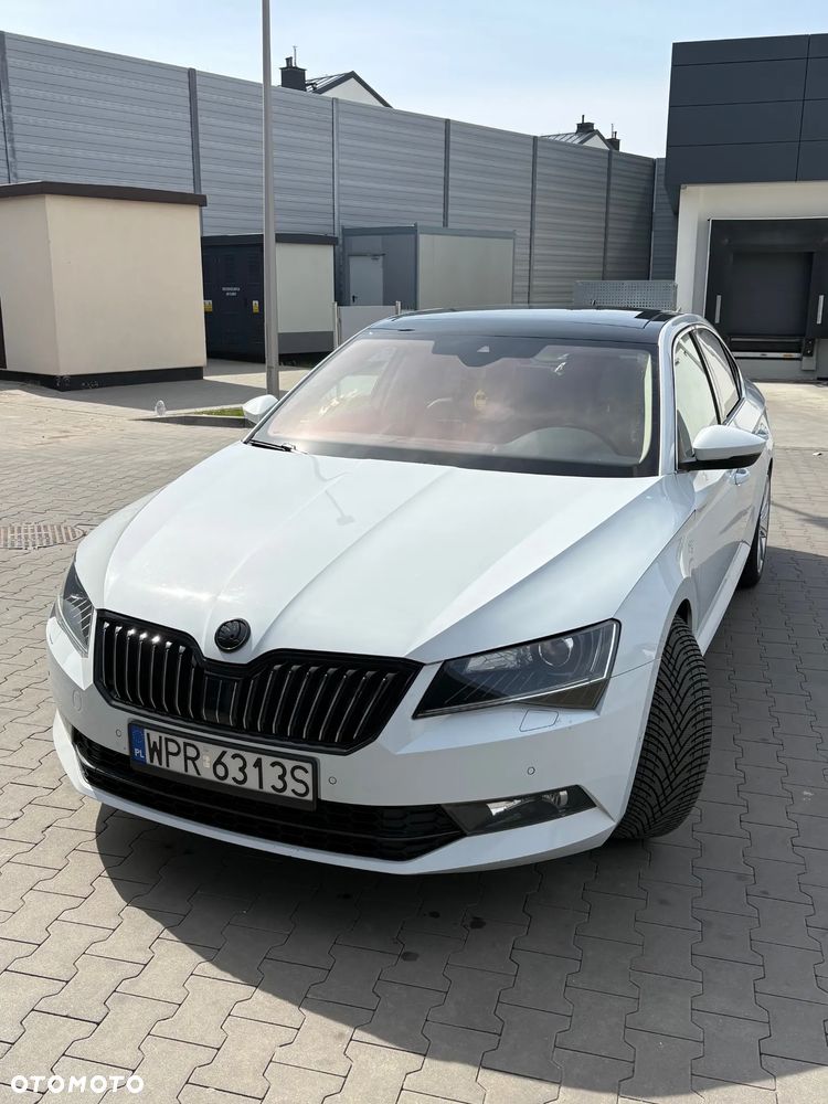 Skoda Superb 2.0 TDI 4x4 L&K DSG - 40