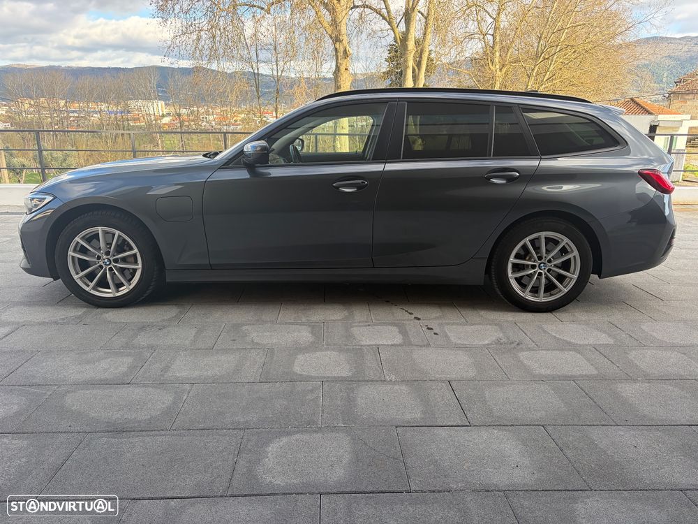 BMW 330 e Auto - 4