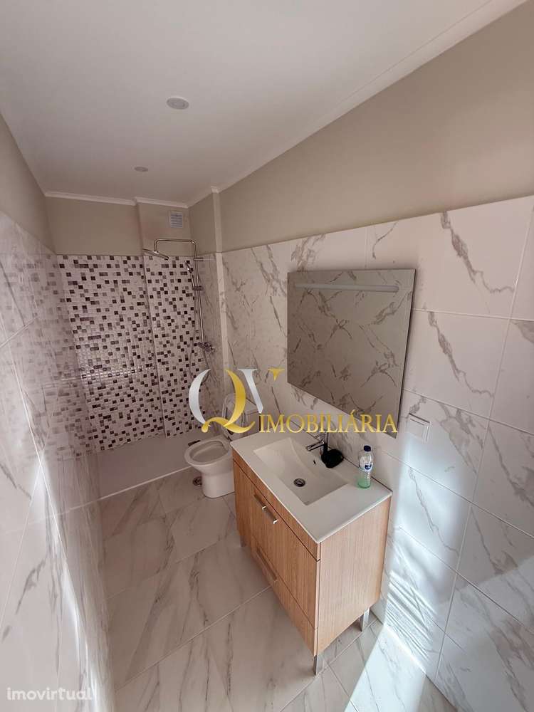 Excelente apartamento T2 para arrendamento sito em Lisboa - Grande imagem: 2/11