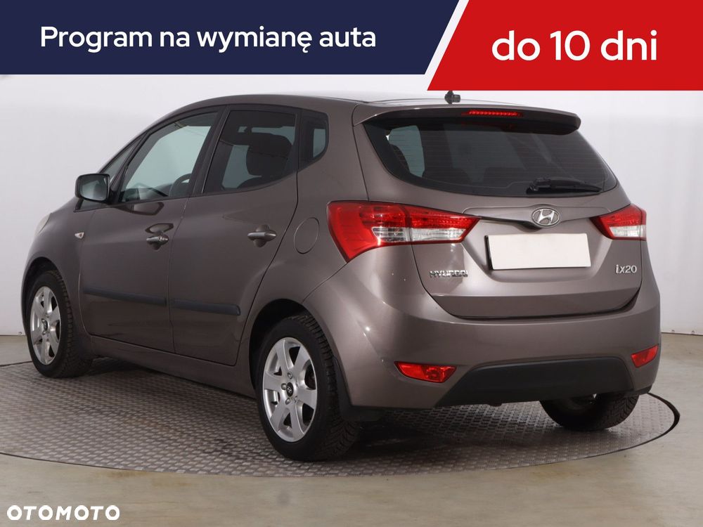 Hyundai ix20 - 6