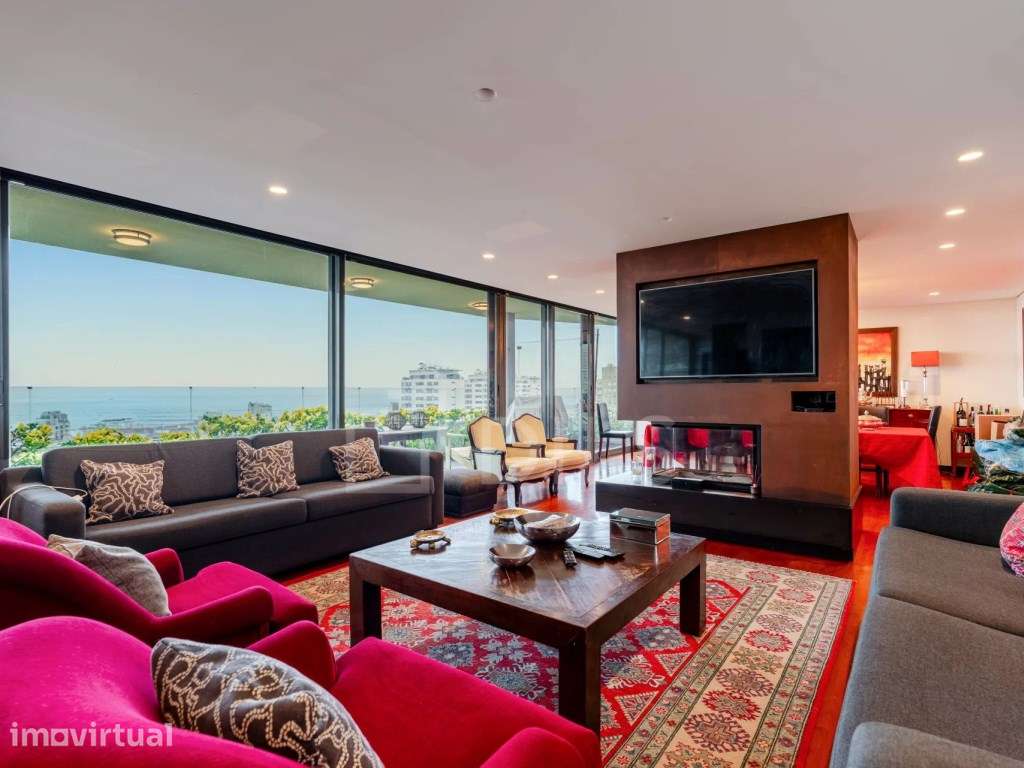 Apartamento T5 no Último Piso com Vistas sobre o Rio e o Mar - Grande imagem: 4/20