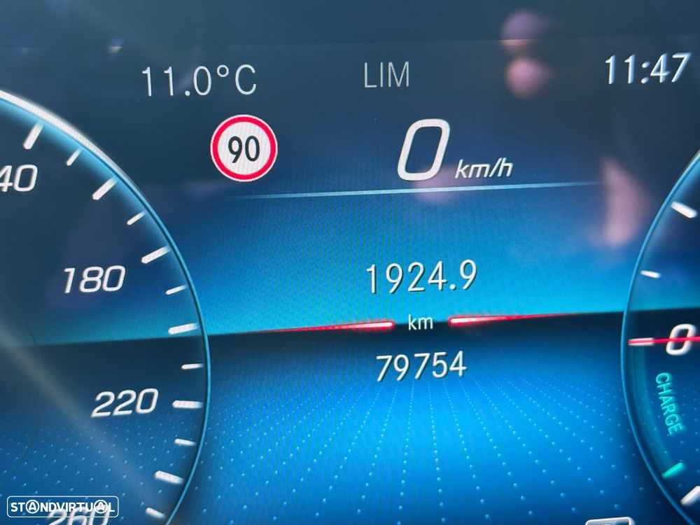 Mercedes-Benz E 300 de AMG Line - 55