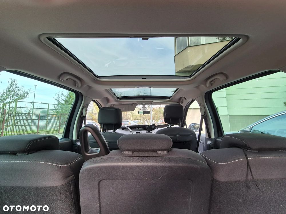 Renault Scenic - 16