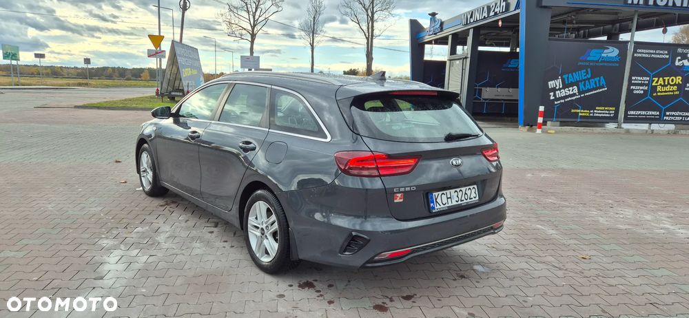 Kia Ceed 1.6 CRDi SCR L Business Line - 3