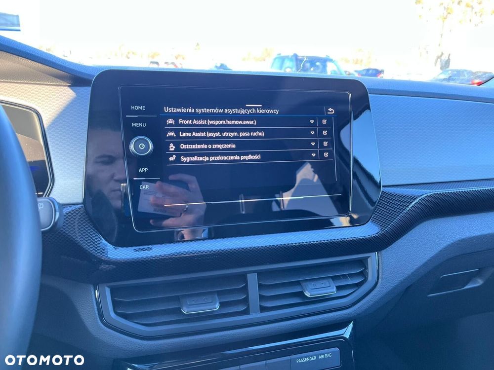 Volkswagen T-Cross 1.0 TSI Life - 23