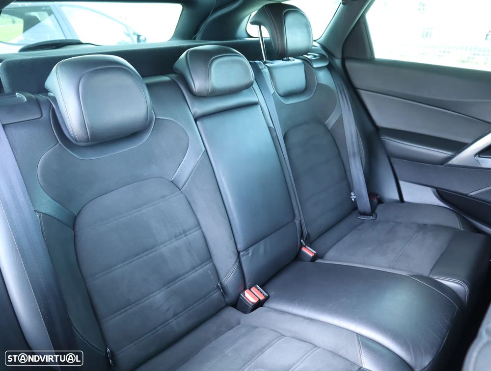 Citroën DS5 1.6 BlueHDi So Chic - 20