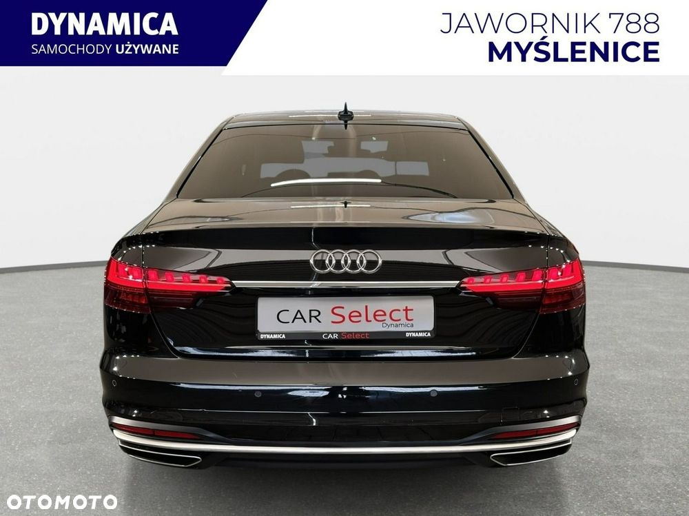 Audi A4 Limousine - 8