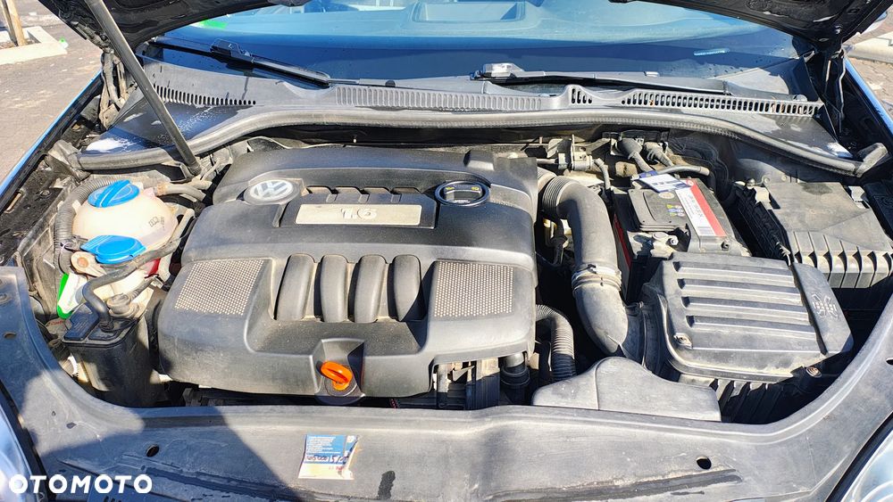 Volkswagen Golf 1.6 Tour - 13