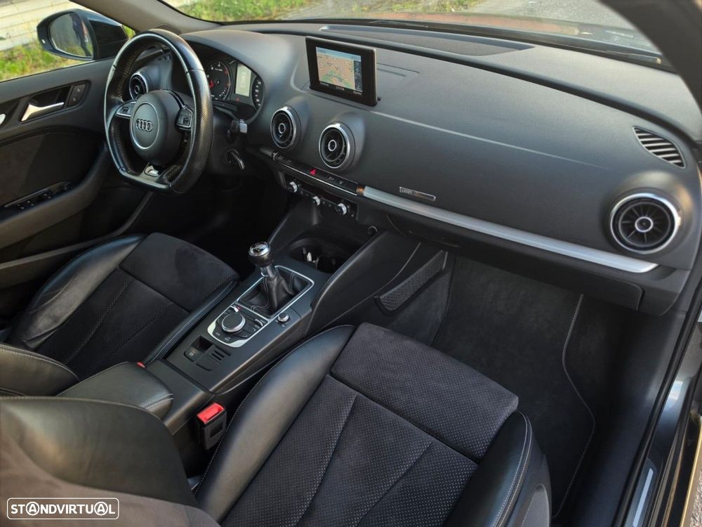 Audi A3 Sportback 1.6 TDI S-line - 18