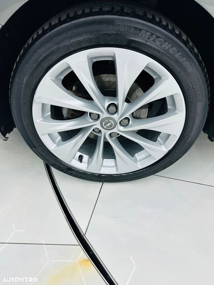 Opel Astra 1.5 D Start/Stop Business Elegance - 9