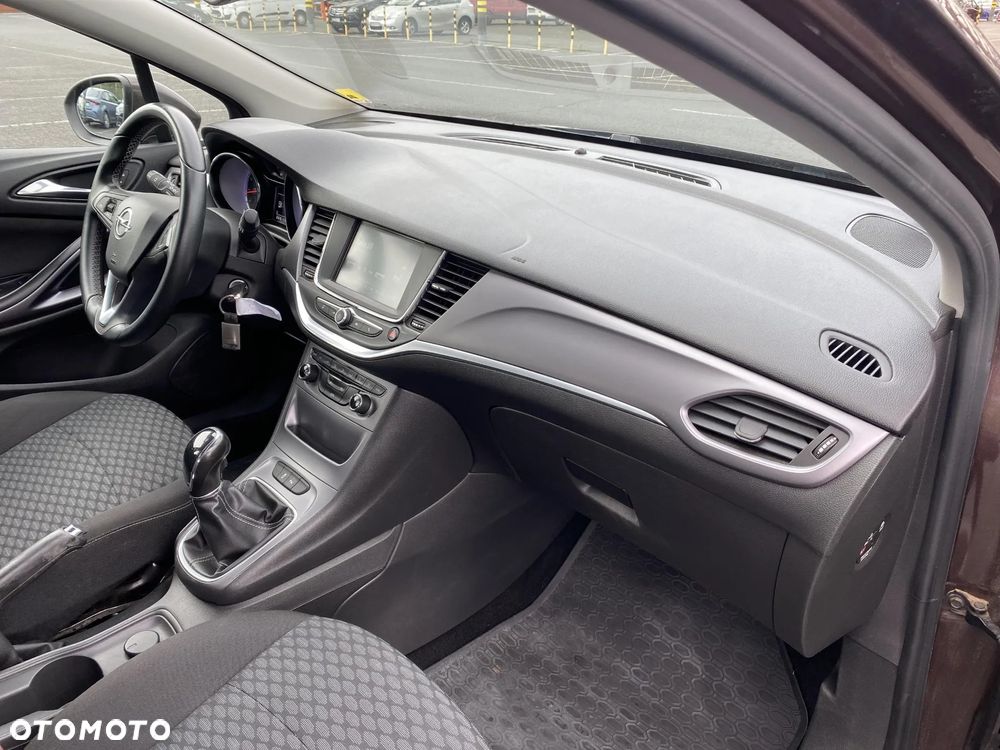 Opel Astra V 1.4 T Enjoy - 15