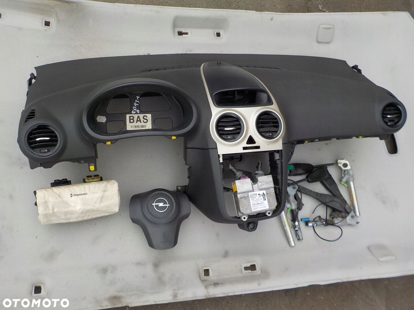 Konsola airbag pasy komplet opel corsa d 2008r - 1