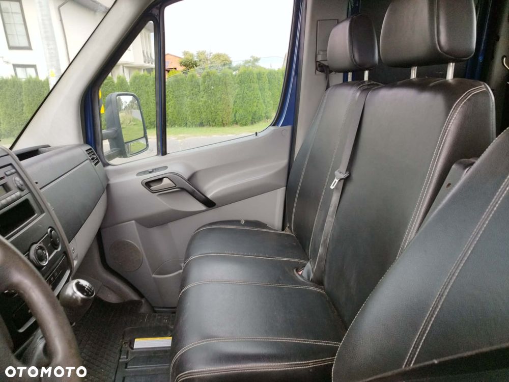 Volkswagen CRAFTER - 9