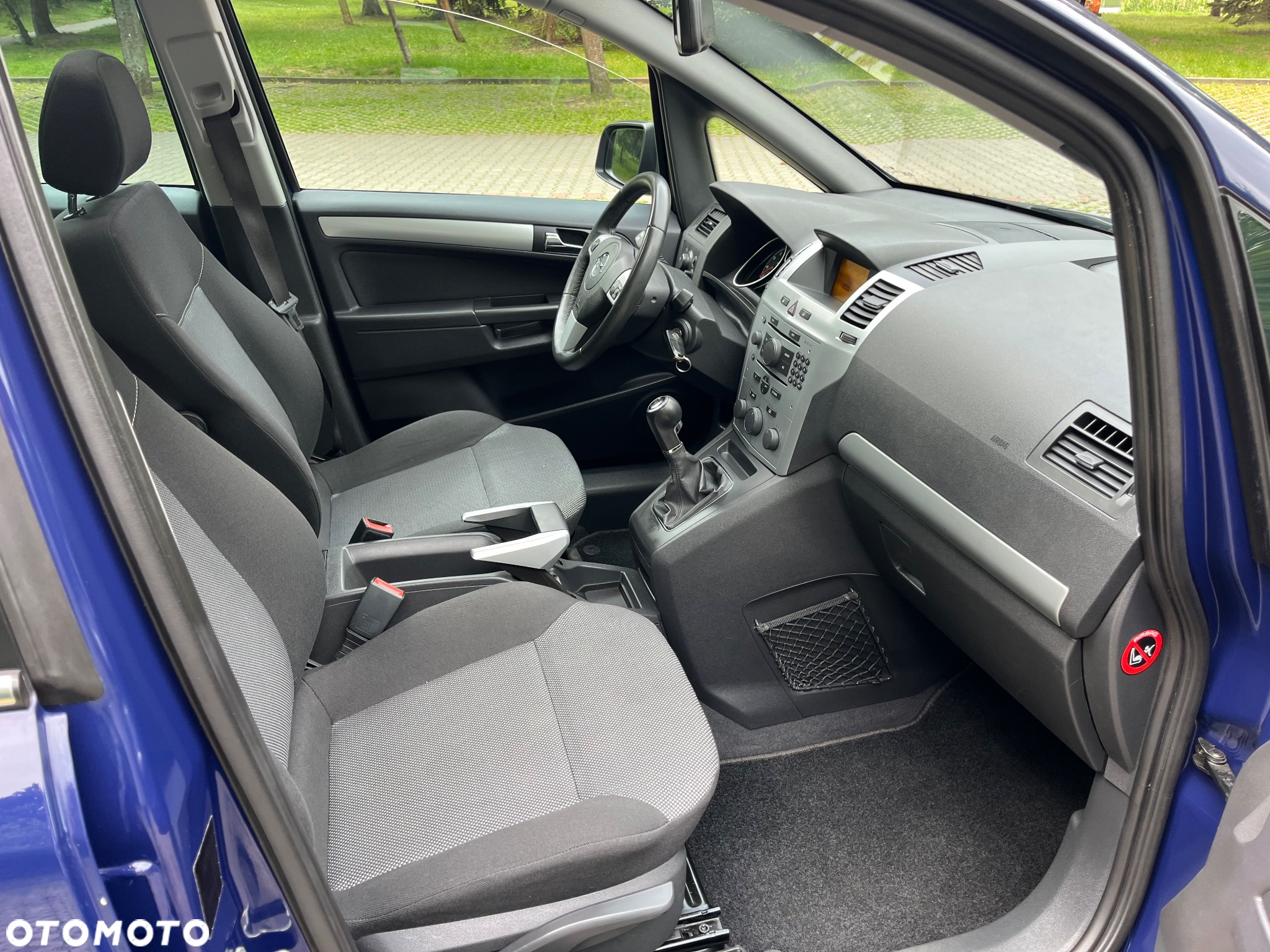 Opel Zafira 1.6 Catch me now - 15