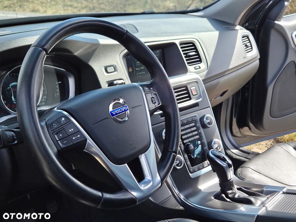 Volvo S60 T5 Drive-E Summum - 16