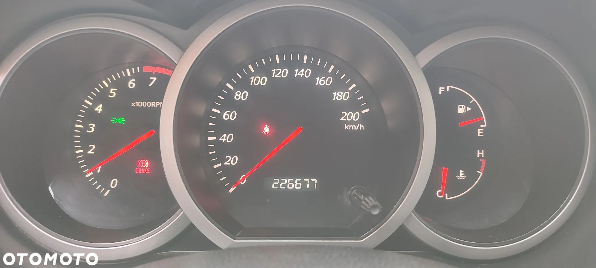 Suzuki Grand Vitara 2.0 - 20